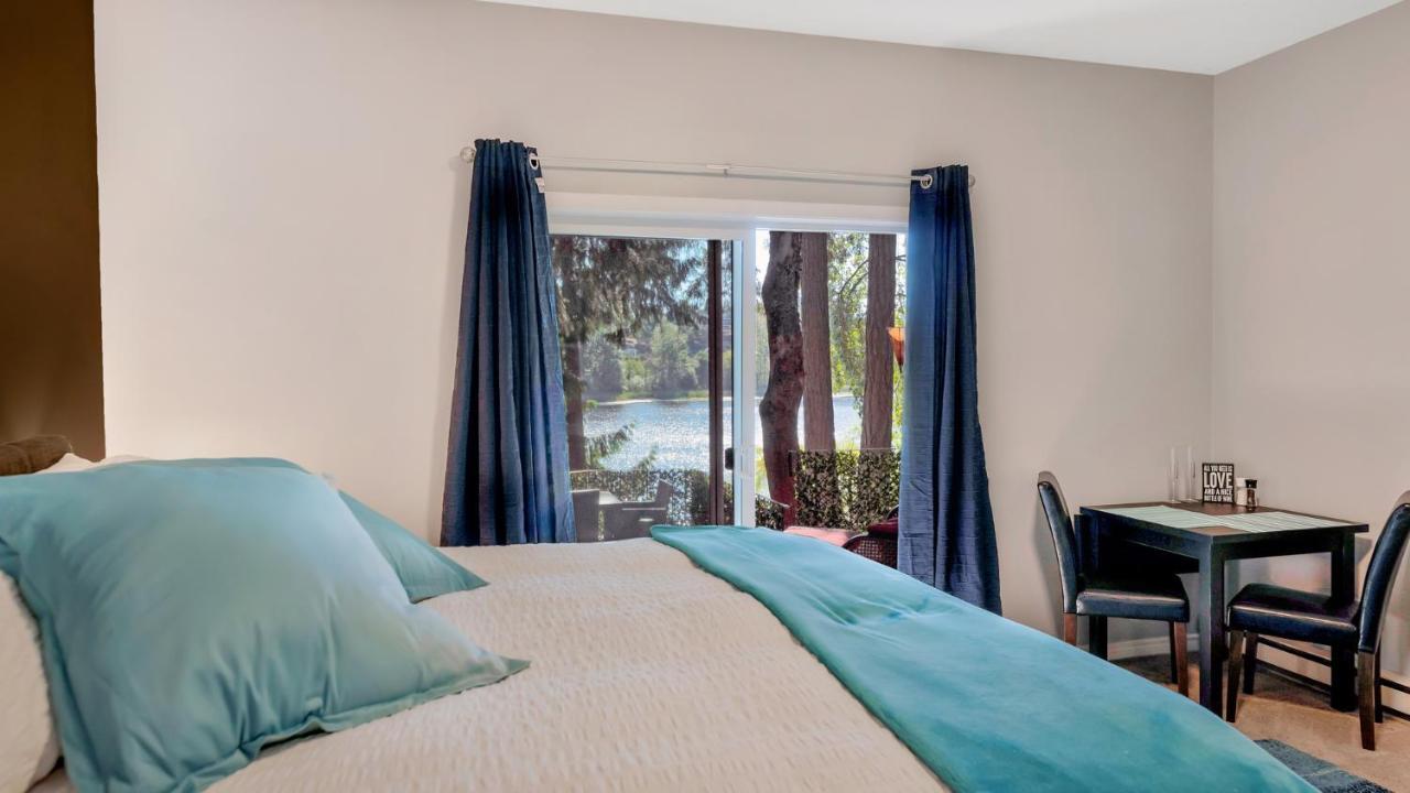 Willow Suite - Lakeside Retreat Victoria Exterior foto